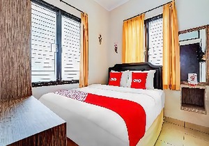 OYO 90211 I-sidji Inn