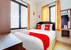 OYO Life 90211 I-sidji Inn