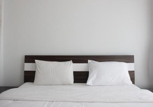 Pleasant 1BR Apartment with Sofa Bed at Dago Suites By Travelio