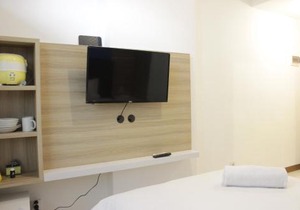 Pleasant Studio Semi Apartment at The Lodge Paskal near BINUS University By Travelio