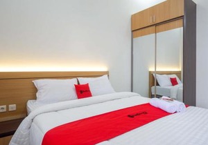 RedDoorz near Terminal Tirtonadi 2