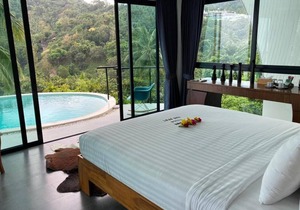 Room B9 - Panoramic Sea view - face one of the Pool