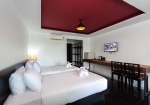 Room Only · Deluxe Room, 16min to Phuket Old Town