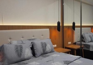 Ruby Apartment #13