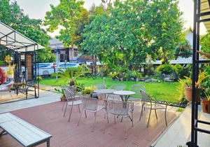 Sherloft Home & Hostel