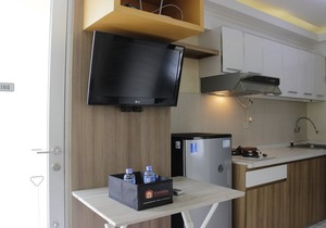 Simply Modern 2Br Apartment at The Jarrdin Cihampelas