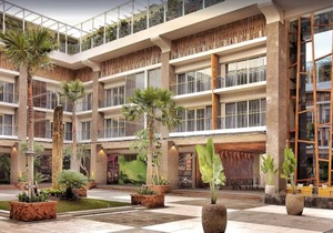 Spacious Modern Suite with Free Minibar Items (T Sand Suite18)