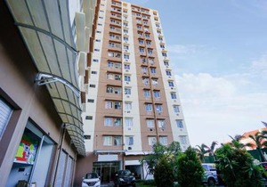 SUPER OYO 91964 Menara Rungkut Surabaya