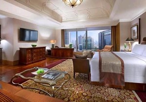 The Ritz-Carlton Jakarta, Mega Kuningan