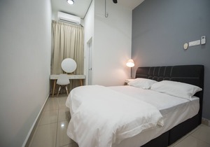 The Rumah@ BM City 3 bedroom (Mountain view)