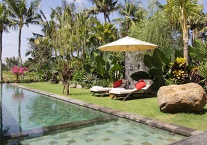 Tranquil Villa Near Berawa Beach – Bali Villa 1099