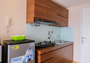 Trendy and Convenient Studio Bintaro Plaza Apartment By Travelio