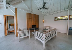 Villa Kazz 1 - Villa 1 Joglo style - 2 bdr - AMAZING LOCATION