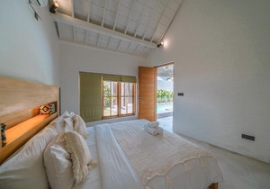 Villa Kazz 1 - Villa 1 Joglo style - 2 bdr - AMAZING LOCATION