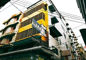 White House Hostel @ Pratunam