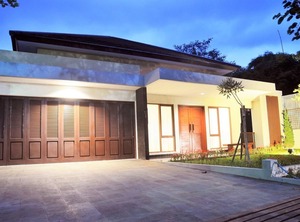Tamansari La | Bandung