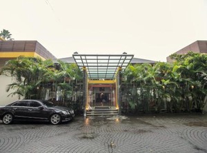 Galeri Ciumbuleuit Hotel | Ciumbuleuit