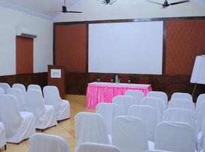 Dudhsagar Resort | Mollem