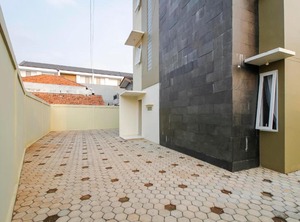 Reddoorz Cilandak Barat | Cilandak