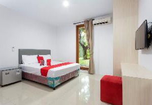 Reddoorz Cilandak Town Square | Cilandak