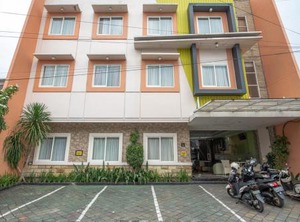 Reddoorz Soekarno Hatta Indah | Malang