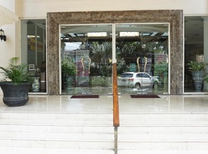 Roosseno Plaza | Bangka