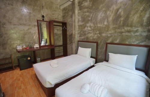 Samut Sakhon Hotel | บ้านด้วงขวัญดอยรีสอร์ท
