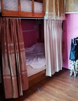 Racha Thewa Hostel | บ้านโอเค โฮสเทล OK HOME hostel