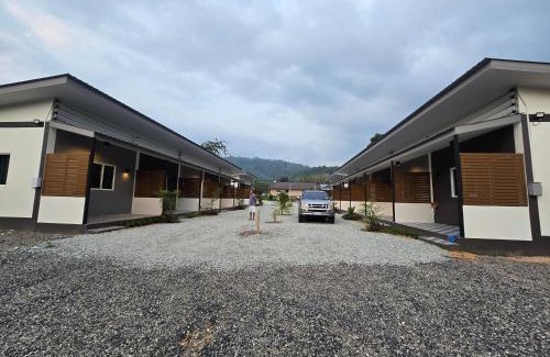 Ban Na Faek Hotel | แวะพักสเตย์โฮสเทล Wae Phak Stay Hostel