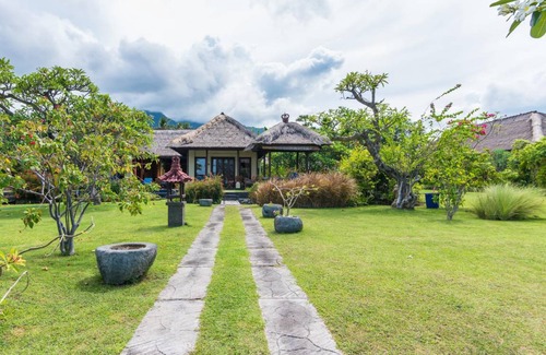 Pemuteran Resort | 100 m² Resort ∙ 4 bedrooms ∙ 127 guests