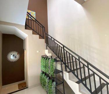 Cijeruk Villa | 100 m² Villa ∙ 3 bedrooms ∙ 12 guests