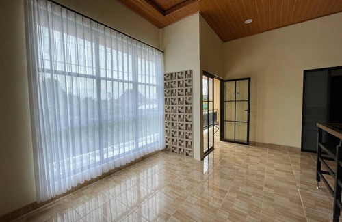 Sleman Hostel | 105 m² Hostel ∙ 4 bedrooms ∙ 10 guests
