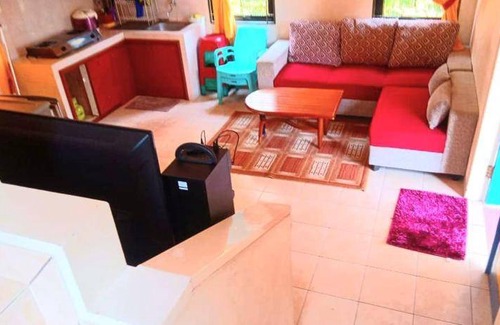 Cipanas Villa | 110 m² Villa ∙ 2 bedrooms ∙ 10 guests
