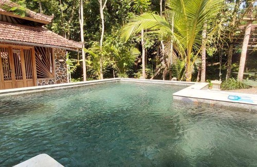 Kayangan House | 118 m² Bungalow ∙ 2 bedrooms ∙ 6 guests