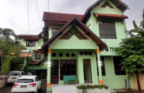 West Semarang Bed & Breakfast | 12 m² Bed and breakfast ∙ 2 guests