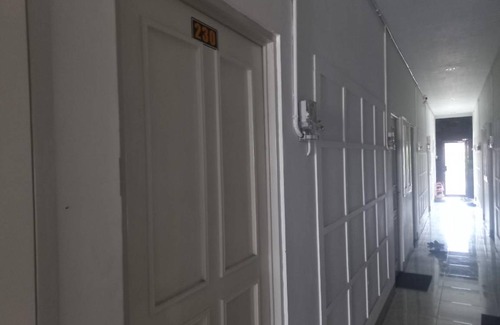 Tegal Hotel | 12 m² Hotel ∙ 2 guests