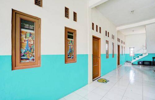 Paciran Hotel | 12 m² Hotel ∙ 3 guests