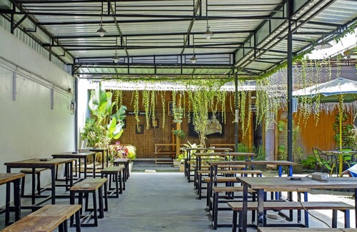 Tulungagung Hotel | 14 m² Hotel ∙ 2 guests