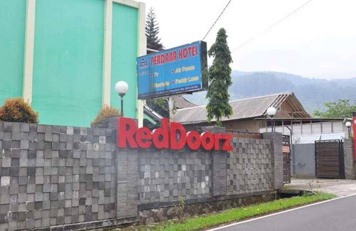 Baturaden Hotel | 14 m² Hotel ∙ 2 guests