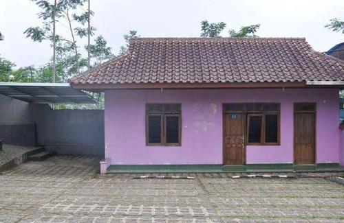 Baturaden Hotel | 14 m² Hotel ∙ 2 guests