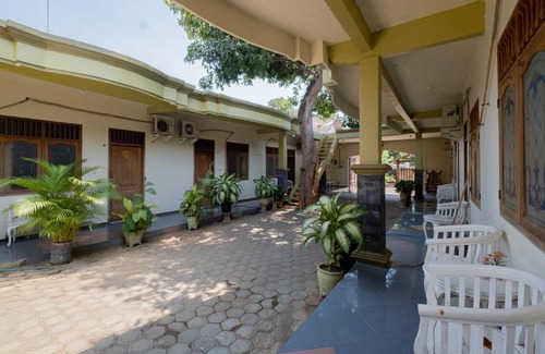 Tuban Sub-District Hotel | 14 m² Hotel ∙ 2 guests