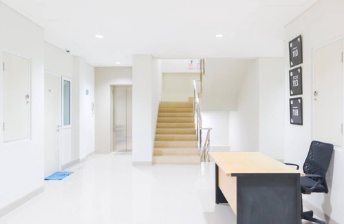 Tomang Hotel | 14 m² Hotel ∙ 2 guests