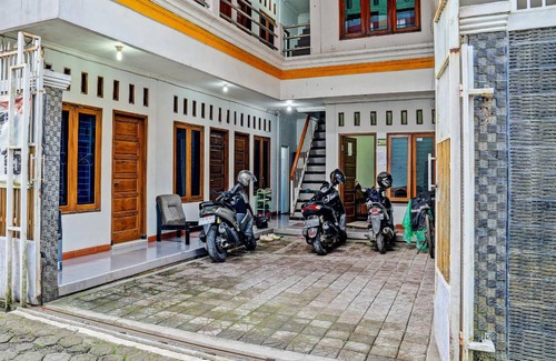 Sukabumi Hotel | 14 m² Hotel ∙ 3 guests