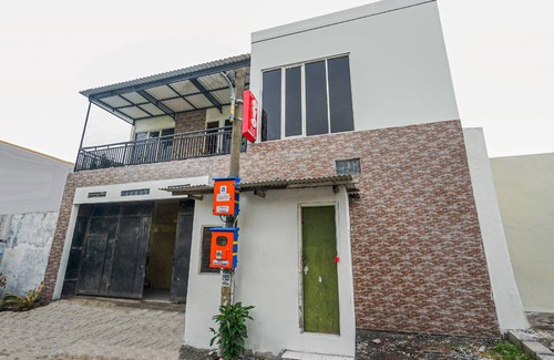 Suko Manunggal Hotel | 15 m² Hotel ∙ 10 guests