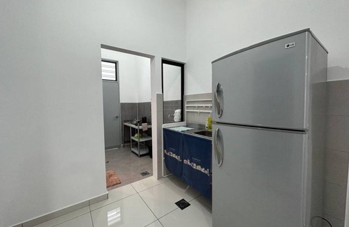 Tebrau House | 150 m² House ∙ 4 bedrooms ∙ 16 guests