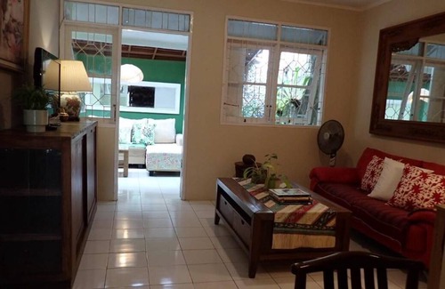 Sentul City House | 150 m² House ∙ 3 bedrooms ∙ 8 guests