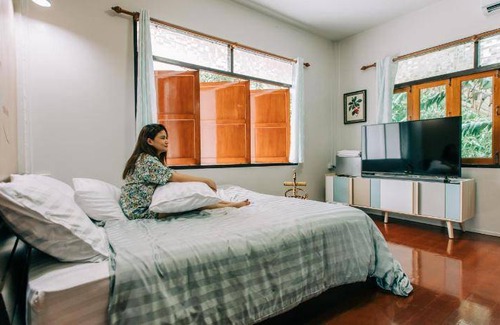 Prachuap Khiri Khan Bed & Breakfast | 150 m² Bed and breakfast ∙ 3 bedrooms ∙ 8 guests