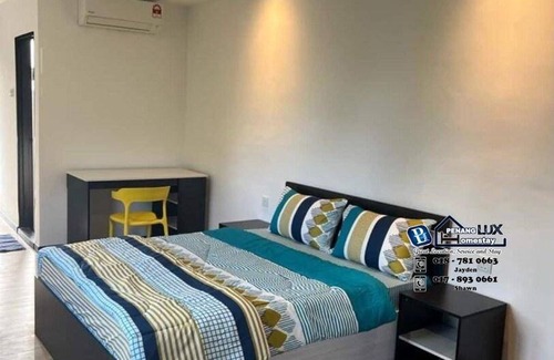 Bayan Lepas House | 1500 m² House ∙ 10 bedrooms ∙ 20 guests