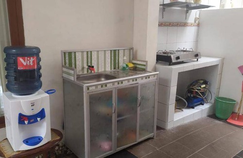 Purwokerto Bed & Breakfast | 155 m² Bed and breakfast ∙ 3 bedrooms ∙ 6 guests