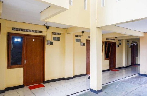 Purwokerto Bed & Breakfast | 16 m² Bed and breakfast ∙ 3 guests